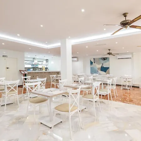 Club By Dorobe מלון 3*