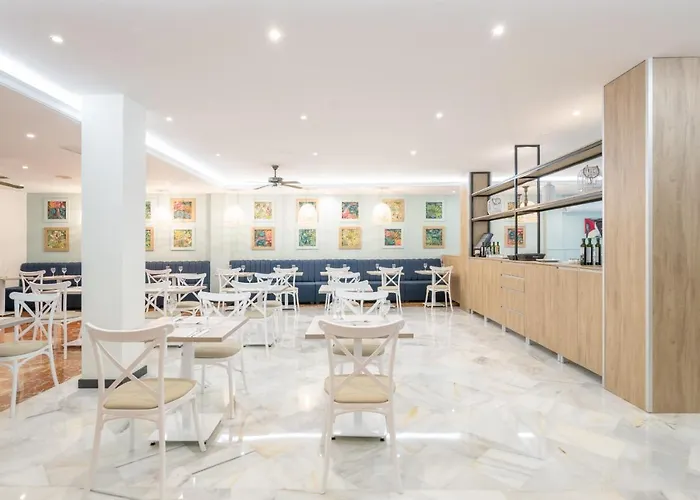 Club By Dorobe Hotel