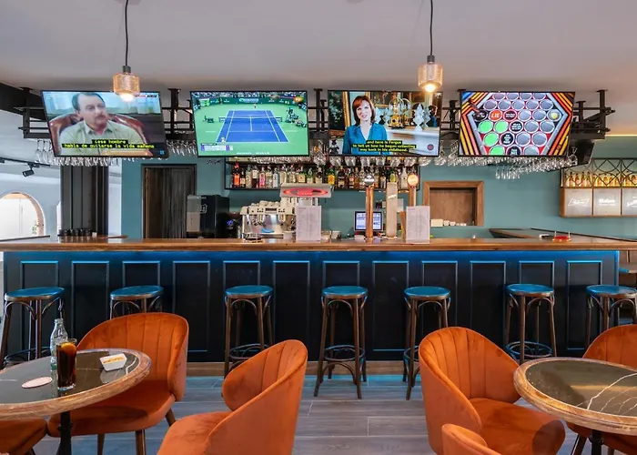 Hotel Club By Dorobe 3*