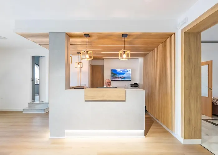 Club By Dorobe Hotel