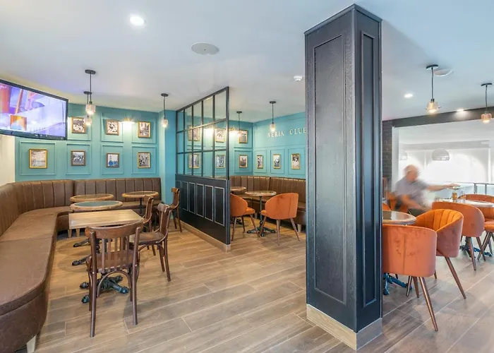 Hotel Club By Dorobe 3*