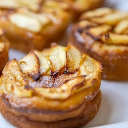 Club By Dorobe Hotel 3*