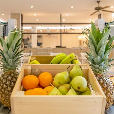 Club By Dorobe Hotel 3*