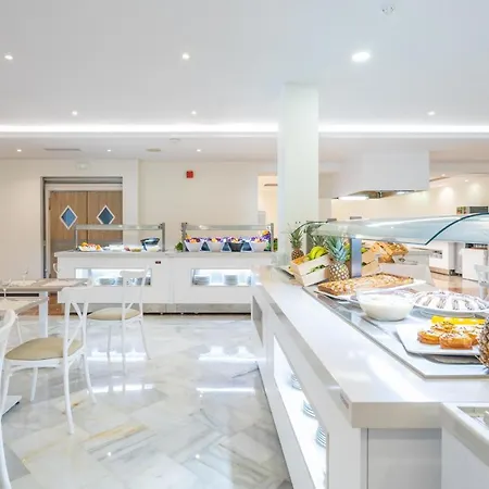 Club By Dorobe Hotel 3*