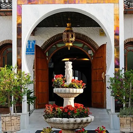 Club By Dorobe Otel Nerja
