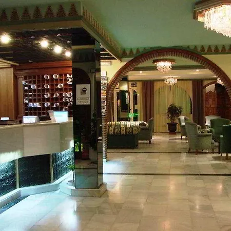 Otel Club By Dorobe 3*