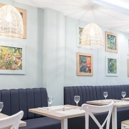 Club By Dorobe Nerja