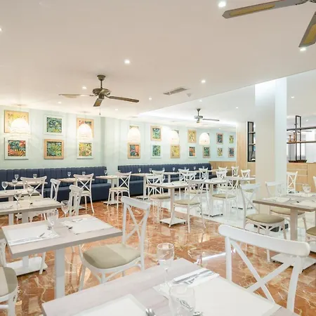 Club By Dorobe Hotel 3*