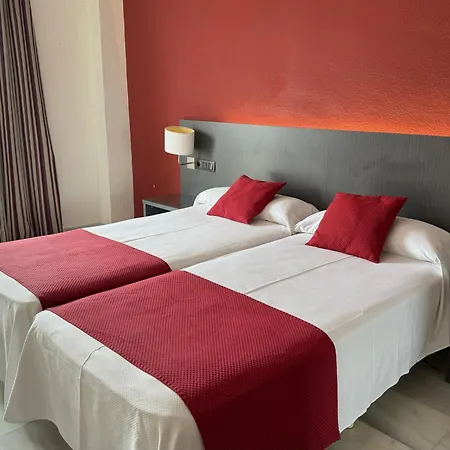 Club By Dorobe Nerja