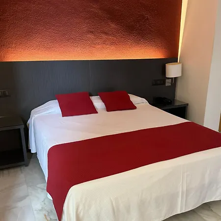 Club By Dorobe 3* Nerja