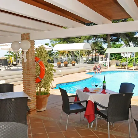 Hotel Club By Dorobe 3*