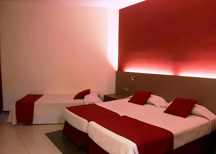 Club By Dorobe Otel Nerja