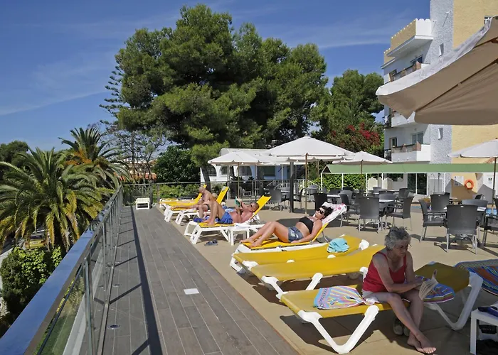 Hotel Club By Dorobe 3*