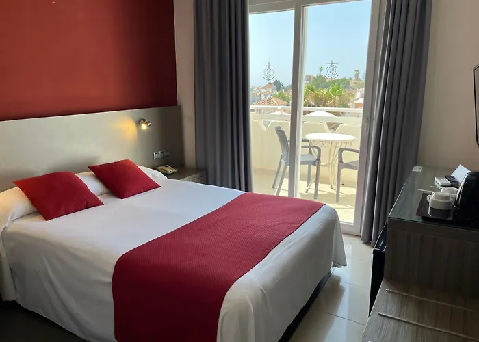 Club By Dorobe Hotel 3*